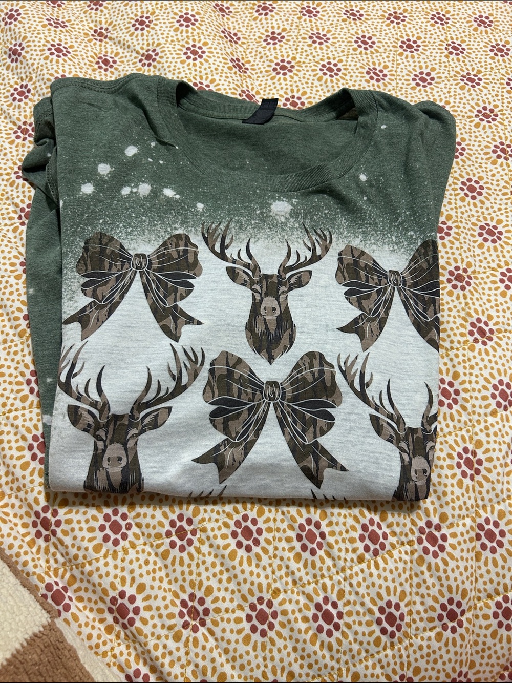 Bleached Green Deer & Bow Graphic Shirt